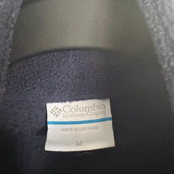 Navy Columbia Vest - Picture 4 of 6